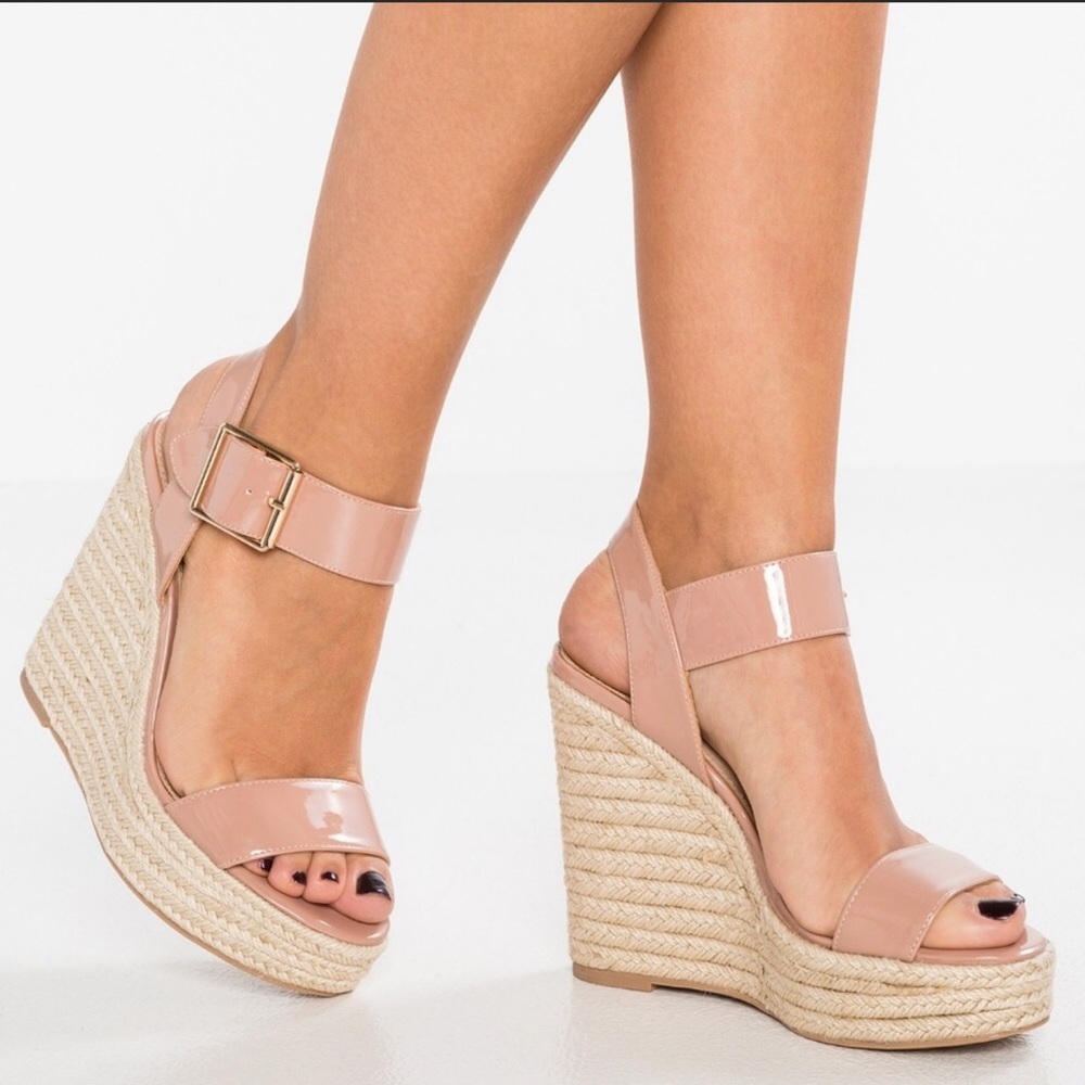 Steve Madden Santorini wedge sandal 8.5 NWOB